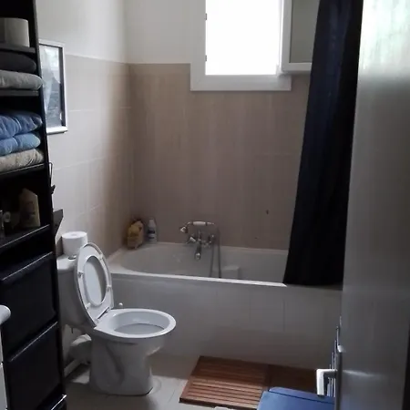 Typique Dans Un Chateau Ajaccio (Corsica)